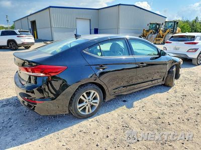 Trzecie zdjęcie samochodu z tyłu: 2017 HYUNDAI ELANTRA SE VIN:5NPD84LF4HH071590 - miniatura