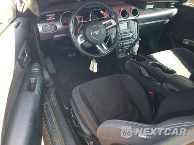 Zdjęcie 8 z 12 samochodu: 2017 FORD MUSTANG BASE VIN:1FA6P8TH8H5312268 - miniatura