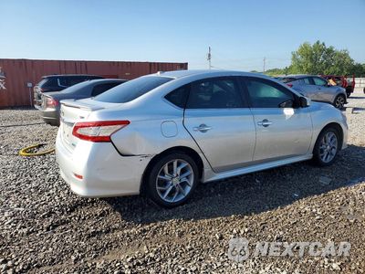 Trzecie zdjęcie samochodu z tyłu: 2014 NISSAN SENTRA SR VIN:3N1AB7AP2EY331942 - miniatura