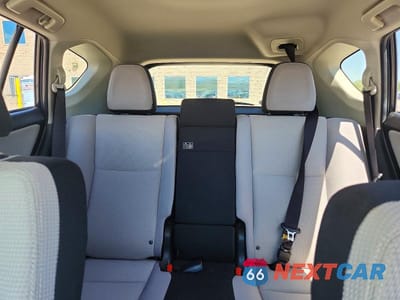 Zdjęcie 10 z 13 samochodu: 2017 TOYOTA RAV4 HYBRID XLE VIN:JTMRJREV3HD111336 - miniatura