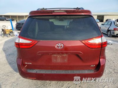 Zdjęcie 6 z 13 samochodu: 2015 TOYOTA SIENNA XLE PREMIUM 8-PASSENGER VIN:5TDYK3DC4FS569944 - miniatura