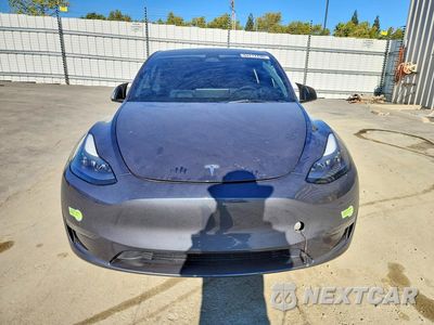 Piąte zdjęcie samochodu w środku: 2023 TESLA MODEL Y VIN:7SAYGDEE8PA163162 - miniatura