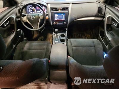 Zdjęcie 8 z 13 samochodu: 2015 NISSAN ALTIMA 2.5 S VIN:1N4AL3AP6FN380505 - miniatura