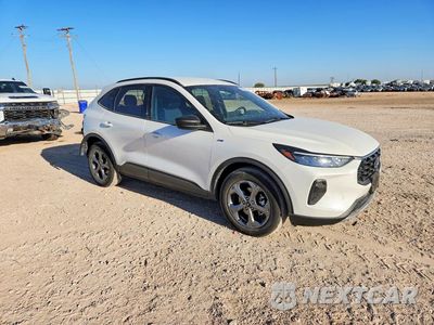 Czwarte zdjęcie samochodu z boku: 2025 FORD ESCAPE ST LINE VIN:1FMCU0MZ3SUA48304 - miniatura