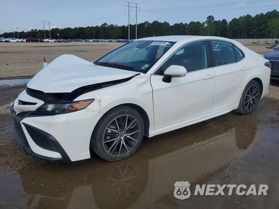 2023 TOYOTA CAMRY SE 4T1G11AK9PU777132 - główne zdjęcie licytacji z USA - miniatura