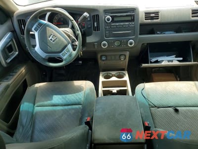 Zdjęcie 8 z 13 samochodu: 2007 HONDA RIDGELINE RTS VIN:2HJYK16477H532098 - miniatura