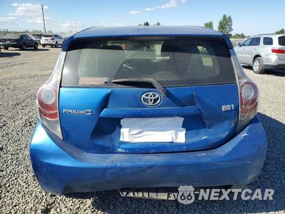 Zdjęcie 6 z 11 samochodu: 2013 TOYOTA PRIUS C TWO VIN:JTDKDTB31D1546411 - miniatura