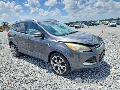 Czwarte zdjęcie samochodu z boku: 2016 FORD ESCAPE TITANIUM VIN:1FMCU0J94GUA35959 - miniatura