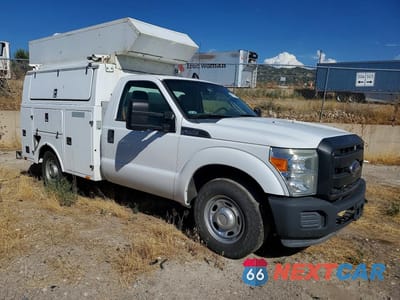 Czwarte zdjęcie samochodu z boku: 2013 FORD F350 SUPER DUTY VIN:1FDRF3A61DEB92608 - miniatura