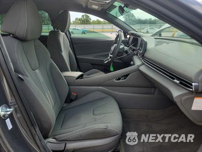 Zdjęcie 7 z 13 samochodu: 2025 HYUNDAI ELANTRA HYBRID BLUE VIN:KMHLM4DJ8SU156452 - miniatura