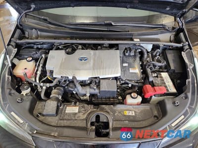 Zdjęcie 11 z 12 samochodu: 2020 TOYOTA PRIUS XLE AWD-E VIN:JTDL9RFU0L3014680 - miniatura