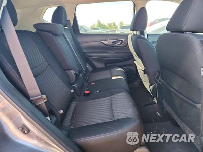Zdjęcie 10 z 13 samochodu: 2017 NISSAN ROGUE SV VIN:5N1AT2MV7HC877331 - miniatura