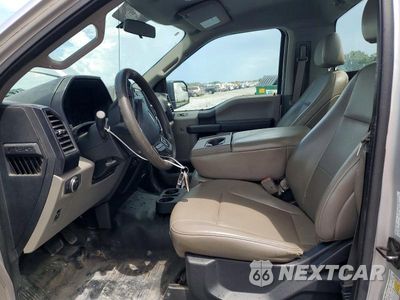 Zdjęcie 7 z 12 samochodu: 2018 FORD F150 VIN:1FTMF1CB3JKF07239 - miniatura