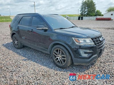 Czwarte zdjęcie samochodu z boku: 2017 FORD EXPLORER SPORT VIN:1FM5K8GT9HGD15084 - miniatura
