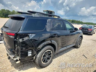 Trzecie zdjęcie samochodu z tyłu: 2024 NISSAN PATHFINDER ROCK CREEK VIN:5N1DR3BD4RC246453 - miniatura