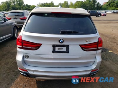 Zdjęcie 6 z 13 samochodu: 2015 BMW X5 XDRIVE50I VIN:5UXKR6C55F0J74114 - miniatura