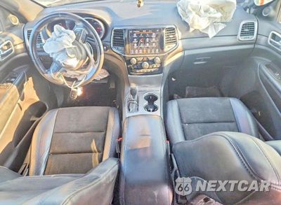 Zdjęcie 8 z 14 samochodu: 2020 JEEP GRAND CHEROKEE VIN:1C4RJFAG9LC409216 - miniatura