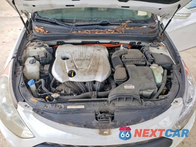 Zdjęcie 11 z 12 samochodu: 2013 HYUNDAI SONATA HYBRID VIN:KMHEC4A47DA074209 - miniatura