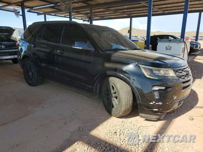 Czwarte zdjęcie samochodu z boku: 2018 FORD EXPLORER XLT VIN:1FM5K8D86JGB60385 - miniatura