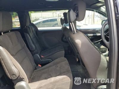 Zdjęcie 11 z 13 samochodu: 2018 DODGE GRAND CARAVAN SE VIN:2C4RDGBG9JR244185 - miniatura