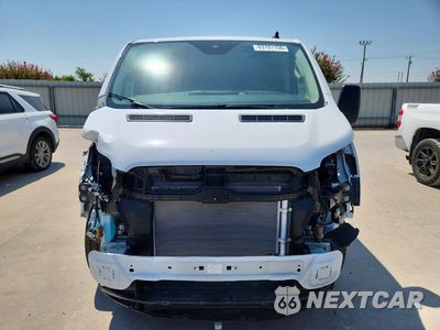 Piąte zdjęcie samochodu w środku: 2025 FORD TRANSIT T-150 VIN:1FTYE1Y84SKB22159 - miniatura