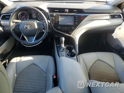 Zdjęcie 8 z 12 samochodu: 2018 TOYOTA CAMRY SE VIN:4T1B11HK9JU154181 - miniatura