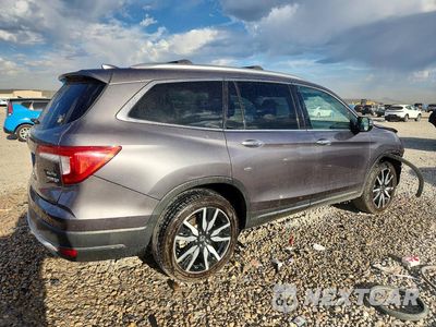 Trzecie zdjęcie samochodu z tyłu: 2021 HONDA PILOT TOURING VIN:5FNYF6H98MB029261 - miniatura