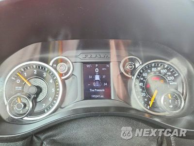 Zdjęcie 9 z 12 samochodu: 2020 RAM 1500 TRADESMAN VIN:1C6SRFNT1LN246574 - miniatura