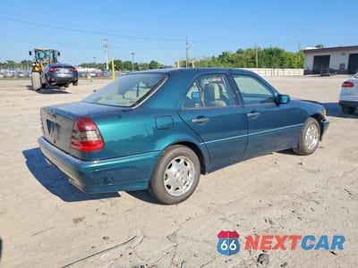 Trzecie zdjęcie samochodu z tyłu: 1998 MERCEDES-BENZ C 280 VIN:WDBHA29GXWA558547 - miniatura