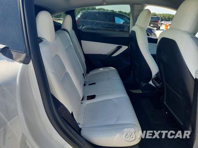Zdjęcie 10 z 12 samochodu: 2021 TESLA MODEL Y VIN:5YJYGDEE2MF192992 - miniatura