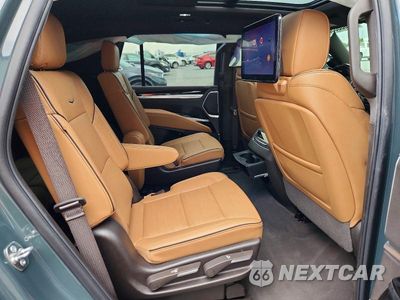 Zdjęcie 11 z 13 samochodu: 2026 CADILLAC ESCALADE LUXURY VIN:1GYS9CKL2TR291019 - miniatura