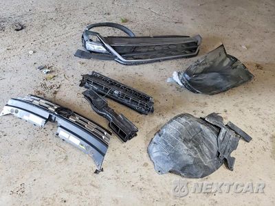 Zdjęcie 13 z 14 samochodu: 2018 VOLKSWAGEN TIGUAN SE VIN:3VV2B7AX5JM029002 - miniatura