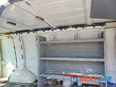 Zdjęcie 10 z 12 samochodu: 2017 CHEVROLET EXPRESS G2500 VIN:1GCWGBFG2H1347020 - miniatura