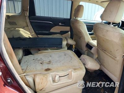 Zdjęcie 11 z 13 samochodu: 2015 TOYOTA HIGHLANDER LIMITED VIN:5TDYKRFH2FS068174 - miniatura