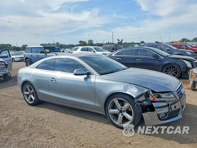 Czwarte zdjęcie samochodu z boku: 2010 AUDI A5 PREMIUM PLUS VIN:WAULFAFR4AA010630 - miniatura