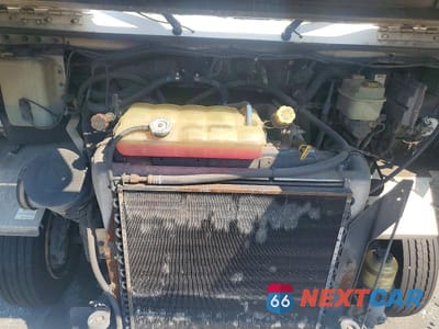 Zdjęcie 12 z 13 samochodu: 2006 FREIGHTLINER CHASSIS M LINE WALK-IN VAN VIN:4UZAANBW16CW07172 - miniatura
