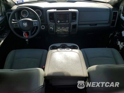 Zdjęcie 8 z 13 samochodu: 2017 RAM 1500 ST VIN:3C6RR6KT9HG742158 - miniatura