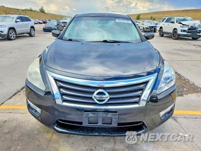 Piąte zdjęcie samochodu w środku: 2015 NISSAN ALTIMA 2.5 SV VIN:1N4AL3AP1FC269808 - miniatura