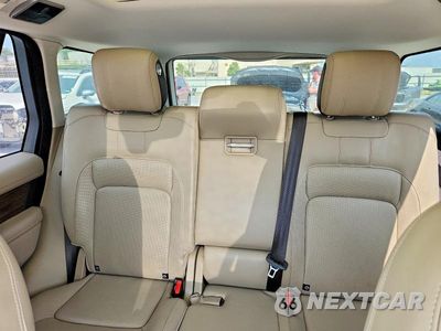 Zdjęcie 10 z 13 samochodu: 2019 LAND ROVER RANGE ROVER HSE VIN:SALGS2SV1KA538452 - miniatura