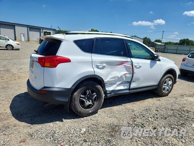 Trzecie zdjęcie samochodu z tyłu: 2015 TOYOTA RAV4 LE VIN:2T3ZFREV5FW135252 - miniatura