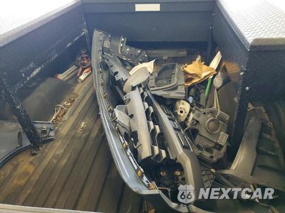 Zdjęcie 12 z 13 samochodu: 2020 CHEVROLET SILVERADO C1500 VIN:3GCNWAEH9LG171757 - miniatura