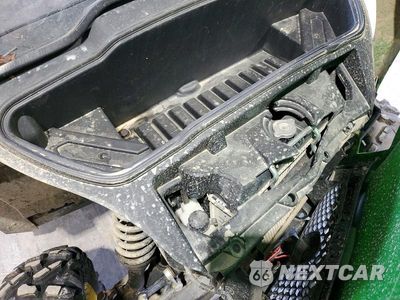 Zdjęcie 11 z 12 samochodu: 2019 JOHN XUV 590I VIN:1M0590MBHKM020729 - miniatura