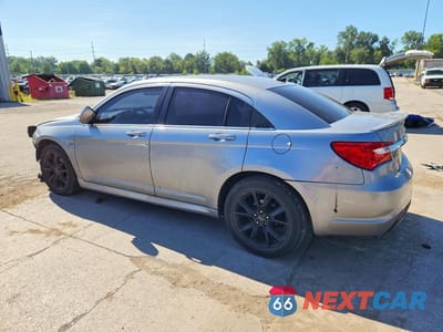 Drugie zdjęcie samochodu z przodu: 2014 CHRYSLER 200 LIMITED VIN:1C3CCBCG7EN183470 - miniatura