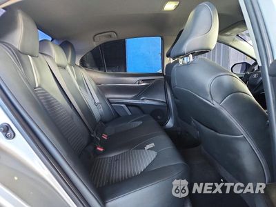Zdjęcie 10 z 12 samochodu: 2021 TOYOTA CAMRY SE VIN:4T1G11AK1MU471134 - miniatura