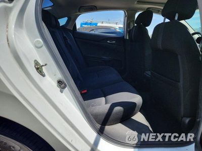 Zdjęcie 10 z 12 samochodu: 2017 HONDA CIVIC EX VIN:2HGFC2F73HH521191 - miniatura