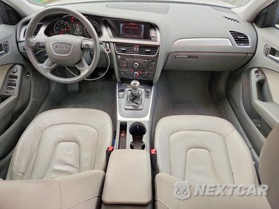 Zdjęcie 8 z 13 samochodu: 2014 AUDI A4 PREMIUM VIN:WAUDFAFL5EN030416 - miniatura