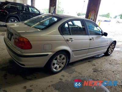 Trzecie zdjęcie samochodu z tyłu: 2000 BMW 323 I VIN:WBAAM3341YFP75258 - miniatura