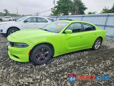 2019 DODGE CHARGER SXT 2C3CDXBG4KH718657 - główne zdjęcie licytacji z USA - miniatura