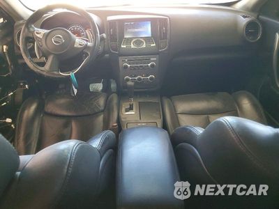 Zdjęcie 8 z 13 samochodu: 2011 NISSAN MAXIMA 3.5 S VIN:1N4AA5AP6BC843895 - miniatura