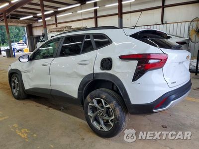 Drugie zdjęcie samochodu z przodu: 2025 CHEVROLET TRAX 1LT VIN:KL77LHEP4SC172752 - miniatura